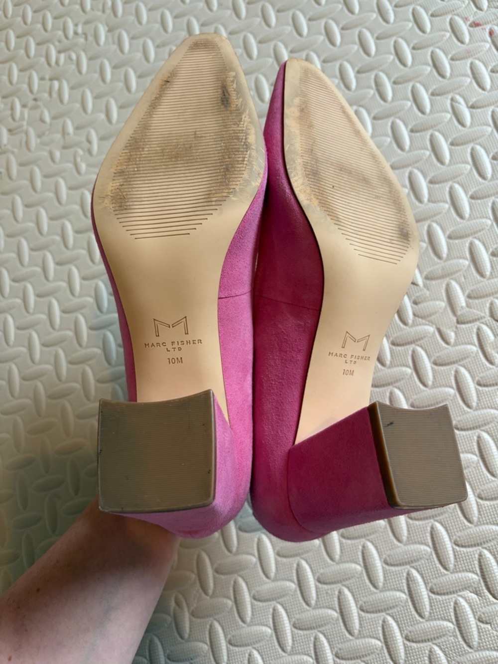 Marc Fisher Women's Pink Suede Pointed-Toe Pumps Size 10 - Picture 6 of 6